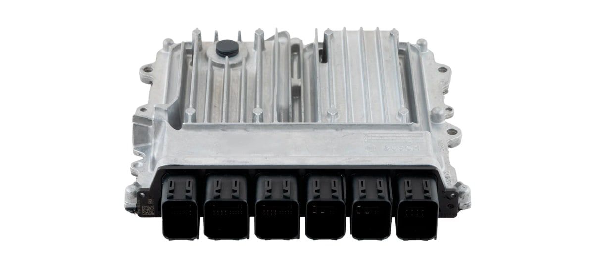 Gros plan d’un calculateur moteur Bosch